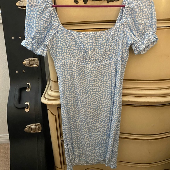 Blue and white dress - Picture 2 of 5